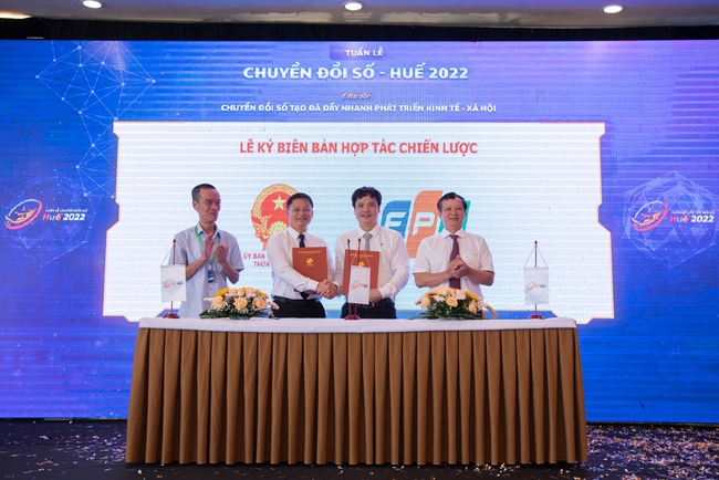 Tập đoàn FPT và Thừa Thiên Huế hợp tác thúc đẩy chuyển đối số, triển khai y tế thông minh