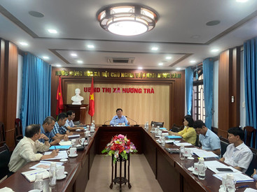 Hội nghị Tư vấn giao trực tiếp Tổ chức, cá nhân thực hiện Nhiệm vụ Khoa học công nghệ Dự án “Ứng dụng tiến bộ Khoa học công nghệ xây dựng mô hình chế biến sản phẩm Chuối tiêu Vietgap theo phương pháp sấy dẻo tại Thị xã Hương Trà, tỉnh Thừa Thiên Huế”